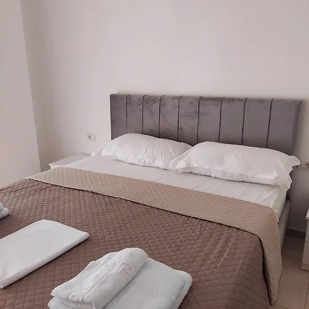 Gex Lägenhet Tirana